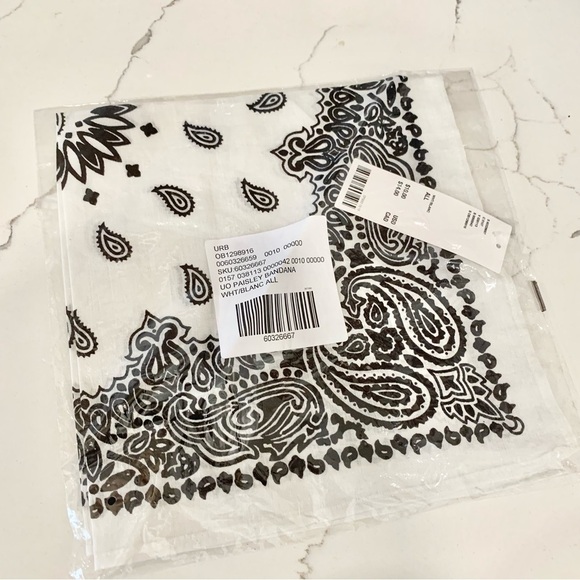 UO White Black Paisley Bandana Square Scarf - Picture 1 of 2